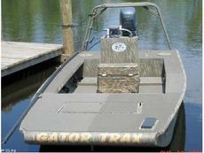 Gator Trax 17 x 62 2009 Boat specs