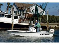 Kenner 19 VX Tunnel 2009 Boat specs
