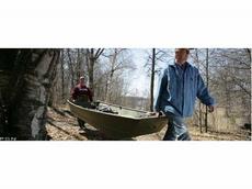 Lund 1032 2009 Boat specs