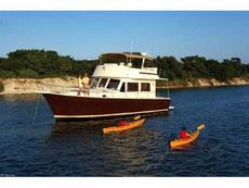 Mainship 45 Trawler 2009 Boat specs