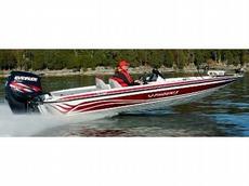 Phoenix Boats 619 Pro 2009 Boat specs