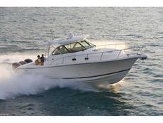 Pursuit OS 375 2009 Boat specs