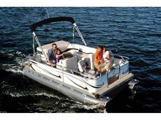 Qwest 7518 XRE Fish 2009 Boat specs