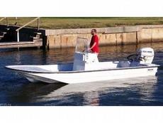 Shallow Sport 21 ft.  Bahia   2009 Boat specs
