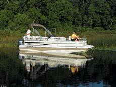 SouthWind 2290 FF 2009 Boat specs
