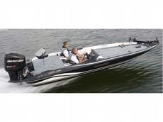 Stratos 201 XLE 2009 Boat specs