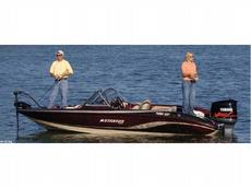 Stratos 486 SF 2009 Boat specs