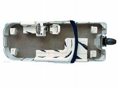 Sylvan Mirage 8524 4-Point 2009 Boat specs