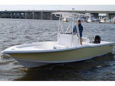 Tidewater Boats 2400 Bay Max 2009 Boat specs