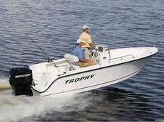 Trophy 1703 CC 2009 Boat specs