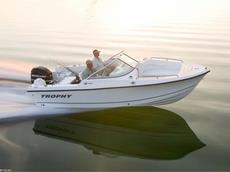 Trophy 1806 DC 2009 Boat specs