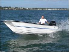 Twin Vee Catamarans 14 ft. Classic 2009 Boat specs