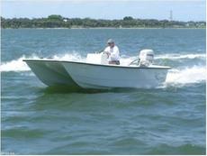 Twin Vee Catamarans 19 ft. Classic 2009 Boat specs