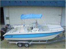 Twin Vee Catamarans 22 ft. Fish & Ski 2009 boat specs