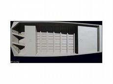 Xpress Tunnel Jon 2009 Boat specs
