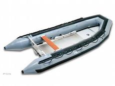 Achilles SU-16 2010 Boat specs