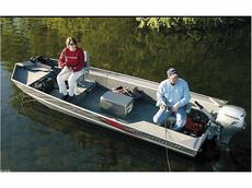 Alumacraft Crappie Deluxe 2010 Boat specs