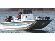 Bass Cat Skiff Cat 18 2010 Boat specs