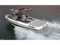 Calabria Team V 2010 Boat specs