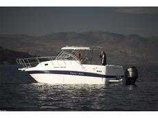 Campion Explorer 822i SC 2010 Boat specs