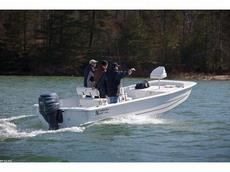 Carolina Skiff DLX 2590 2010 Boat specs