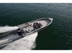 Crestliner Fish Hawk 1700 Tiller 2010 Boat specs
