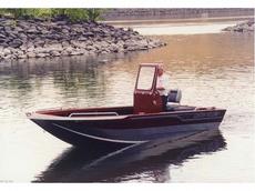 Custom Weld Viper Inboard Center Console - 19 ft. 2010 Boat specs
