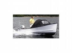 Eastern Eastern 18 2010 Boat specs
