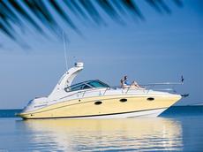 Four Winns V335 2010 Boat specs