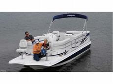 Hurricane Boats SS 194 OB  2010 Boat specs