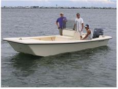 Jones Brothers Marine Bateau 20 2010 Boat specs