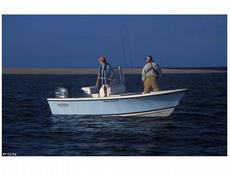 Jones Brothers Marine Cape Fisherman 18 2010 Boat specs
