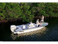 Mako Boats 211 Tunnel Inshore 2010 Boat specs