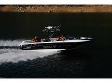 Malibu 23 LSV Wakesetter 2010 Boat specs
