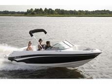 Mariah R19.9 2010 Boat specs