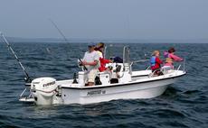 Maritime 18 Defiant 2010 Boat specs