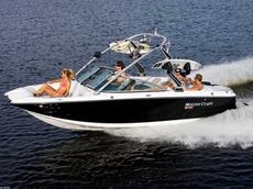 MasterCraft 225V 2010 Boat specs