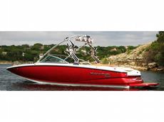 MasterCraft 235V 2010 Boat specs