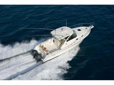 Pursuit OS 315 2010 Boat specs