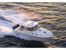 Pursuit OS 375 2010 Boat specs