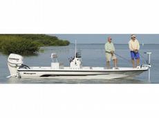 Ranger 2200 Bay Ranger 2010 Boat specs