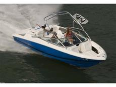 Regal 2200 Bowrider 2010 Boat specs