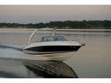 Regal 2550 Cuddy 2010 Boat specs