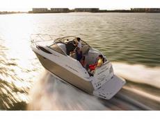 Regal 2565 Express Cruiser 2010 Boat specs