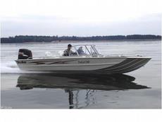 SeaArk ProCat 240 2010 Boat specs