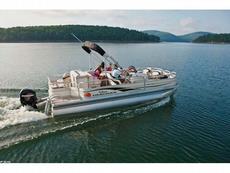 Sun Tracker Fishin' Barge 21 2010 boat specs