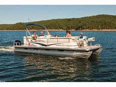 Sun Tracker Party Barge 24 2010 Boat specs