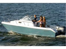 Tidewater Boats 228WA Excursion 2010 Boat specs