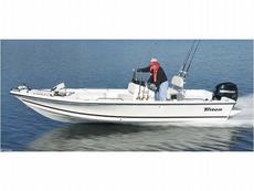 Triton Boats 238 Bay Explorer 2010 Boat specs