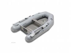 Achilles SPD-310 2011 Boat specs
